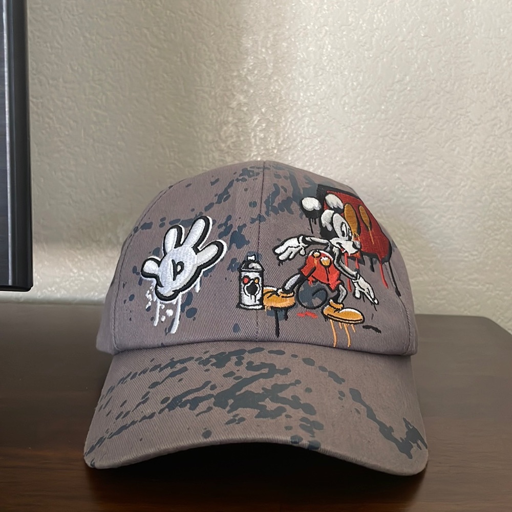 Disney Michey Mouse Adult fitted hat